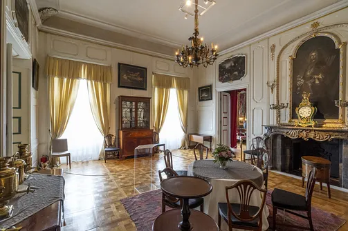 Pałac w Nieborowie - barokowa rezydencja z malowniczym ogrodem