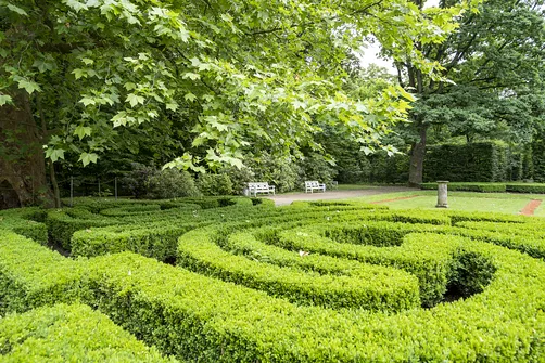 Pałac w Nieborowie - barokowa rezydencja z malowniczym ogrodem
