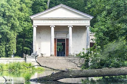 Ogród romantyczny w Arkadii