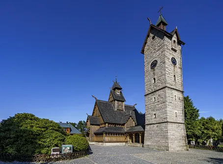 Świątynia Wang w Karpaczu - największa atrakcja Karpacza