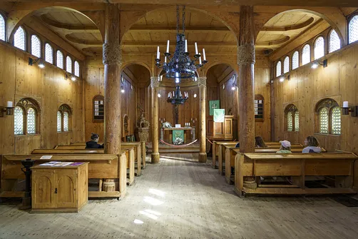 Świątynia Wang w Karpaczu - największa atrakcja Karpacza