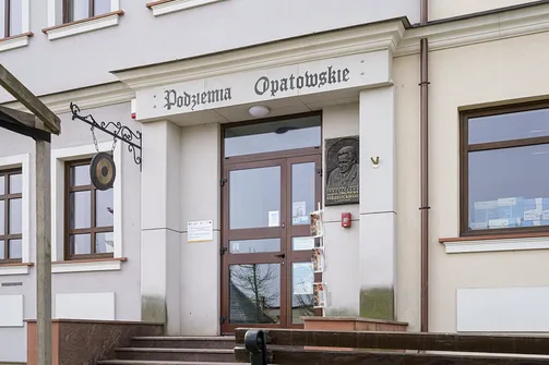 Podziemia Opatowskie - trasa turystyczna ukryta pod miastem