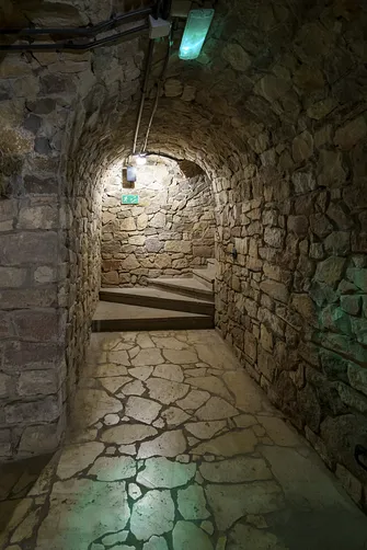 Podziemia Opatowskie - trasa turystyczna ukryta pod miastem