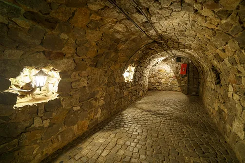 Podziemia Opatowskie - trasa turystyczna ukryta pod miastem