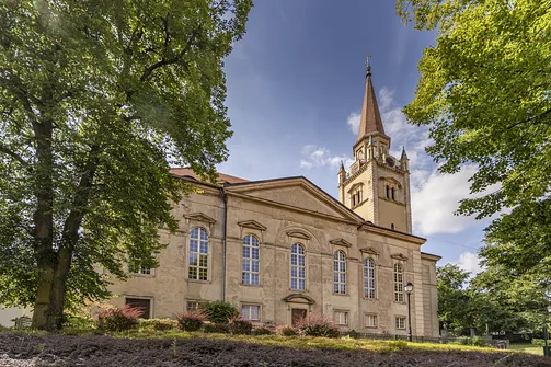 Kościół Zbawiciela w Wałbrzychu – klasycyzm autorstwa Langhansa