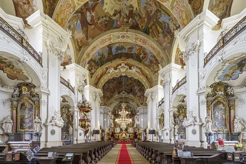 Opactwo i sanktuarium w Krzeszowie - arcydzieło barokowej architektury