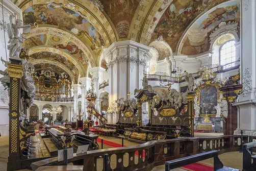 Opactwo i sanktuarium w Krzeszowie - arcydzieło barokowej architektury