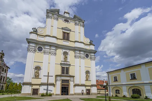 Opactwo i sanktuarium w Krzeszowie - arcydzieło barokowej architektury