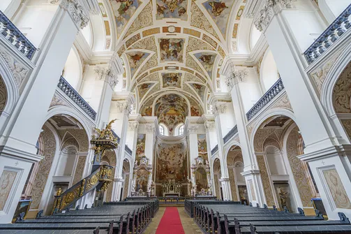 Opactwo i sanktuarium w Krzeszowie - arcydzieło barokowej architektury