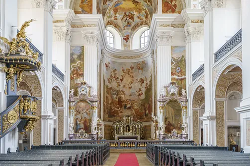 Opactwo i sanktuarium w Krzeszowie - arcydzieło barokowej architektury