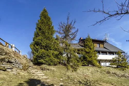 Budynek schroniska PTTK na Wielkiej Raczy