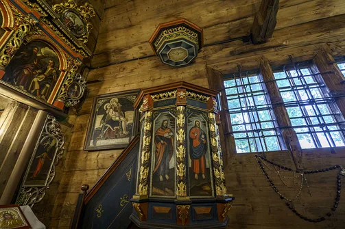 Cerkiew Świętego Jakuba Apostoła w Powroźniku – najstarsza cerkiew w polskich Karpatach