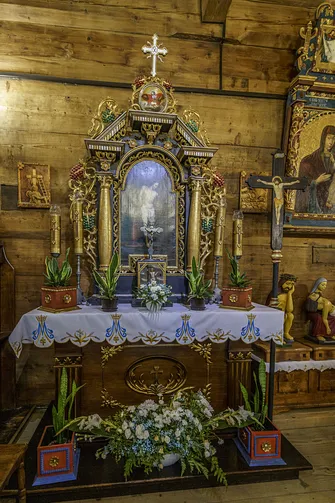 Cerkiew Świętego Jakuba Apostoła w Powroźniku – najstarsza cerkiew w polskich Karpatach