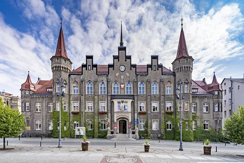 Ratusz na placu Magistrackim w Wałbrzychu