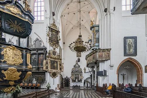 Archikatedra Oliwska w Gdańsku - najdłuższy kościół w Polsce