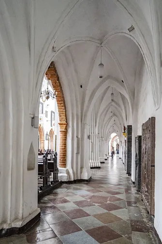 Archikatedra Oliwska w Gdańsku - najdłuższy kościół w Polsce