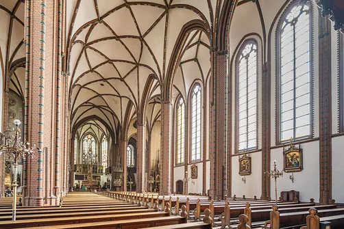 Neogotycka kolegiata Matki Bożej Bolesnej w Wałbrzychu