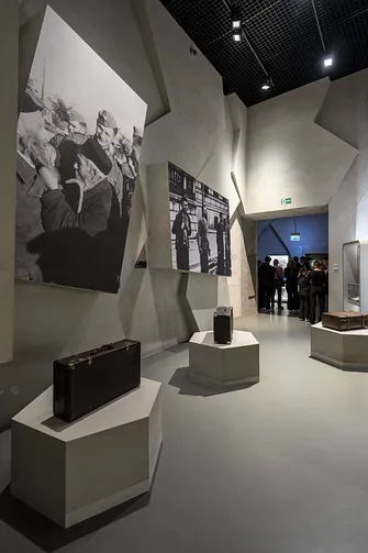Muzeum II Wojny Światowej - nowoczesne spojrzenie na dramat XX wieku