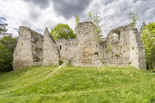 Zamek w Bydlinie - ślad średniowiecznej warowni