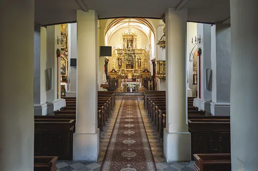 Wnętrze kościoła św. Bartłomieja w Chęcinach