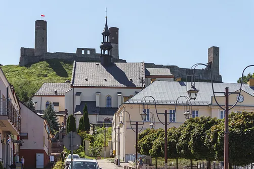 Chęciny - miasto z królewskim zamkiem