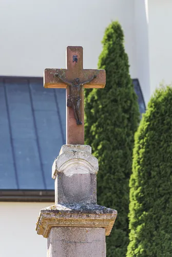 Chęciny - miasto z królewskim zamkiem