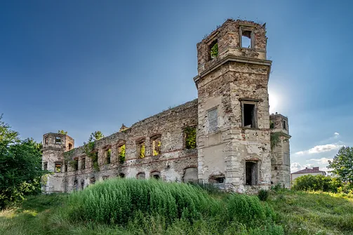 Pałac Tarłów w Podzamczu Piekoszowskim