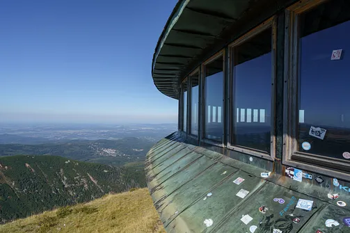 Śnieżka z Karpacza przez Pielgrzymy, Słonecznik i trzy karkonoskie schroniska