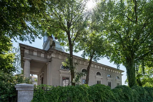 Łowicz - miasto tradycji i folkloru