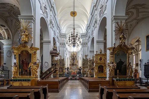 Bazylika katedralna Wniebowzięcia Najświętszej Maryi Panny i św. Mikołaja w Łowiczu