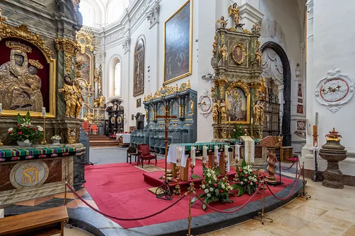 Bazylika katedralna Wniebowzięcia Najświętszej Maryi Panny i św. Mikołaja w Łowiczu