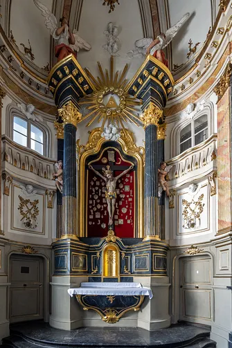 Bazylika katedralna Wniebowzięcia Najświętszej Maryi Panny i św. Mikołaja w Łowiczu