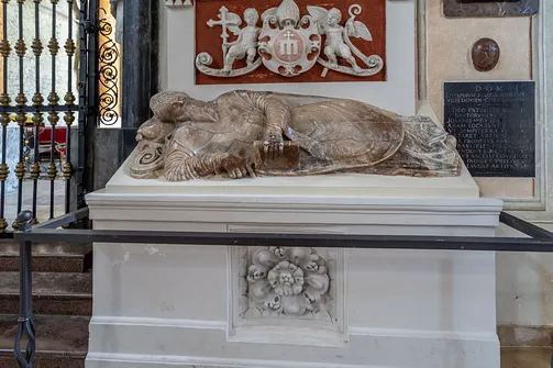 Bazylika katedralna Wniebowzięcia Najświętszej Maryi Panny i św. Mikołaja w Łowiczu