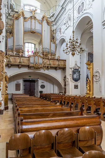 Bazylika katedralna Wniebowzięcia Najświętszej Maryi Panny i św. Mikołaja w Łowiczu