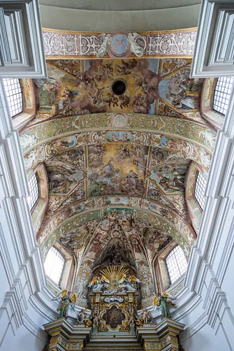 Kościół Matki Bożej Łaskawej i św. Wojciecha w Łowiczu