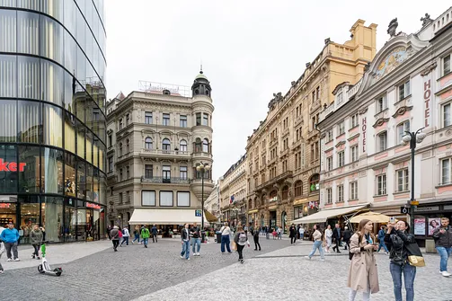 Praga - stolica Czech nad Wełtawą