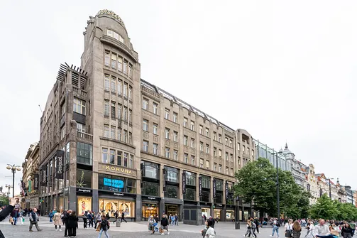 Praga - stolica Czech nad Wełtawą