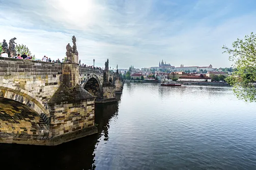 Praga - stolica Czech nad Wełtawą