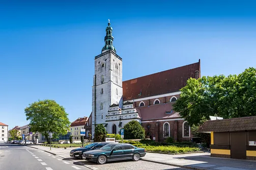 Bazylika św. Jana Apostoła w Oleśnicy 