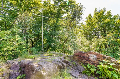 Borowa - trasa z Wałbrzycha przez Mały Wołowiec, Wołowiec i Kozioł