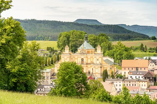 Sanktuarium Matki Bożej Wambierzyckiej - duchowe serce Ziemi Kłodzkiej