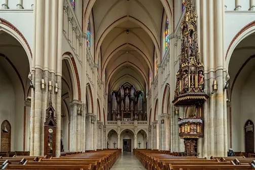 Bazylika archikatedralna św. Stanisława Kostki w Łodzi