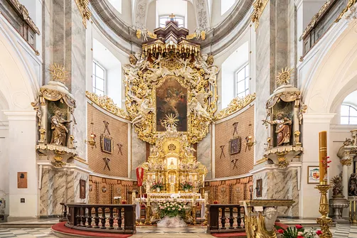 Bazylika w Bardzie – Sanktuarium Matki Bożej Strażniczki Wiary Świętej