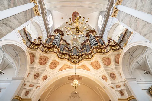 Bazylika w Bardzie – Sanktuarium Matki Bożej Strażniczki Wiary Świętej