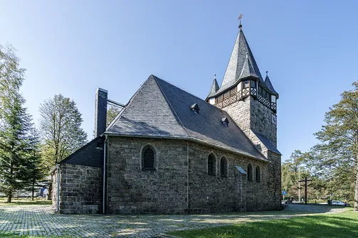 Kościół Najświętszego Serca Pana Jezusa w Karpaczu - widok z zewnątrz