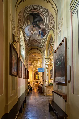 Sanktuarium i Bazylika Znalezienia Krzyża Świętego w Kalwarii Pacławskiej