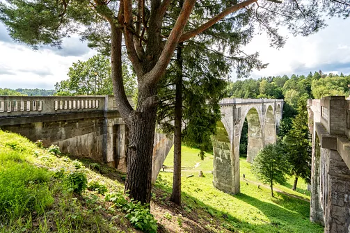 Wiadukty w Stańczykach - pomnik nieukończonej kolei