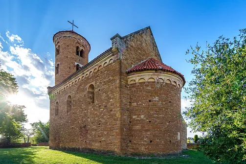 Kościół św. Idziego w Inowłodzu - jeden z najstarszych kościołów w Polsce