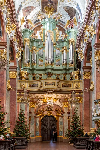 Bazylika Znalezienia Krzyża Świętego i Narodzenia Najświętszej Maryi Panny w Częstochowie