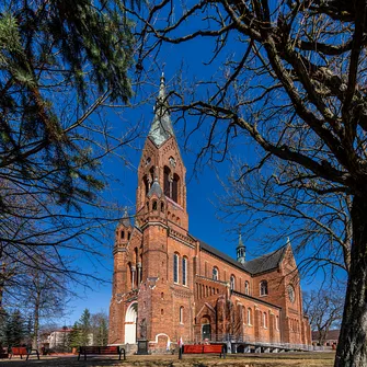 Kościół Najświętszego Serca Pana Jezusa w Parznie
